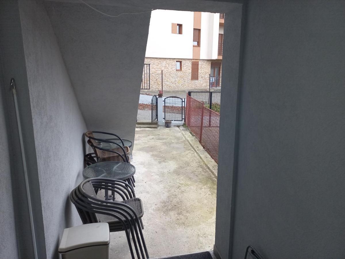 Adrijana 2 Apartmani Vrnjacka Banja Ngoại thất bức ảnh