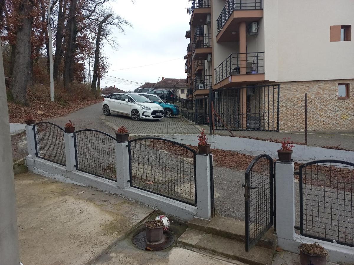 Adrijana 2 Apartmani Vrnjacka Banja Ngoại thất bức ảnh